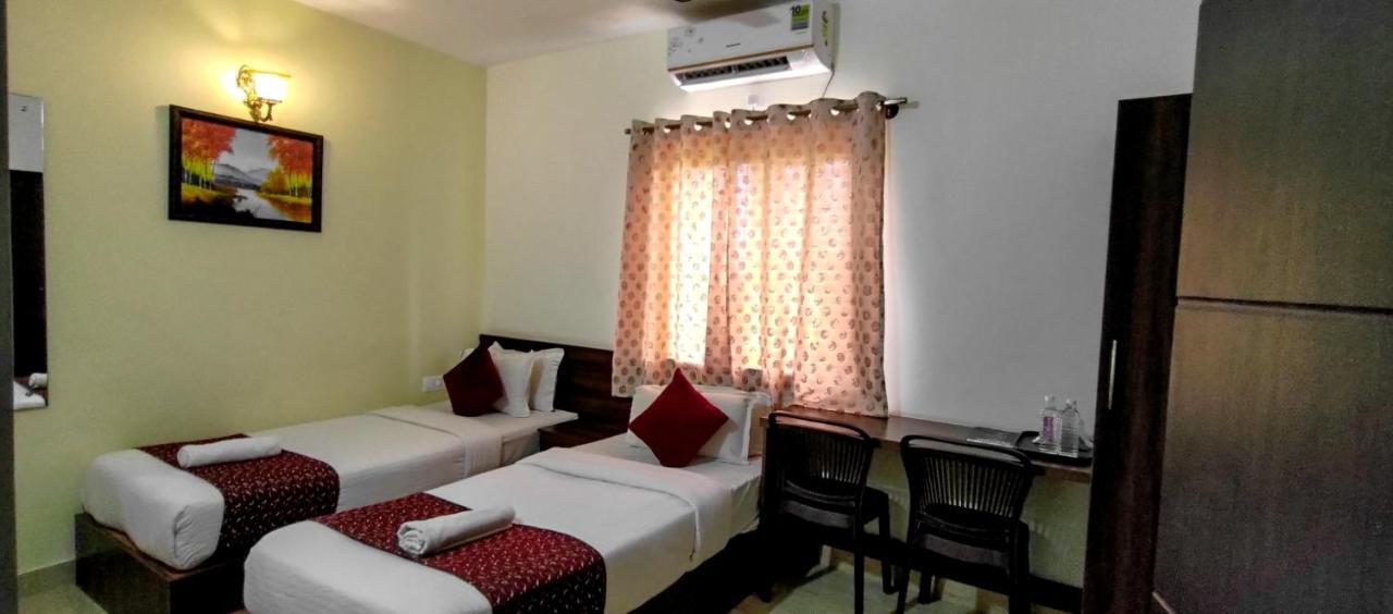 Hotel Bangalore Airport Inn, Airport Pickup & Drop Available 24X7 Yelahanka Zewnętrze zdjęcie