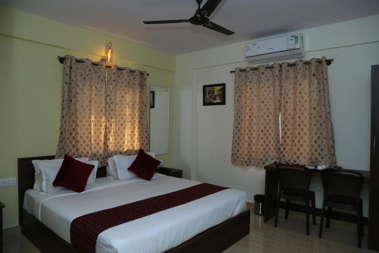 Hotel Bangalore Airport Inn, Airport Pickup & Drop Available 24X7 Yelahanka Zewnętrze zdjęcie